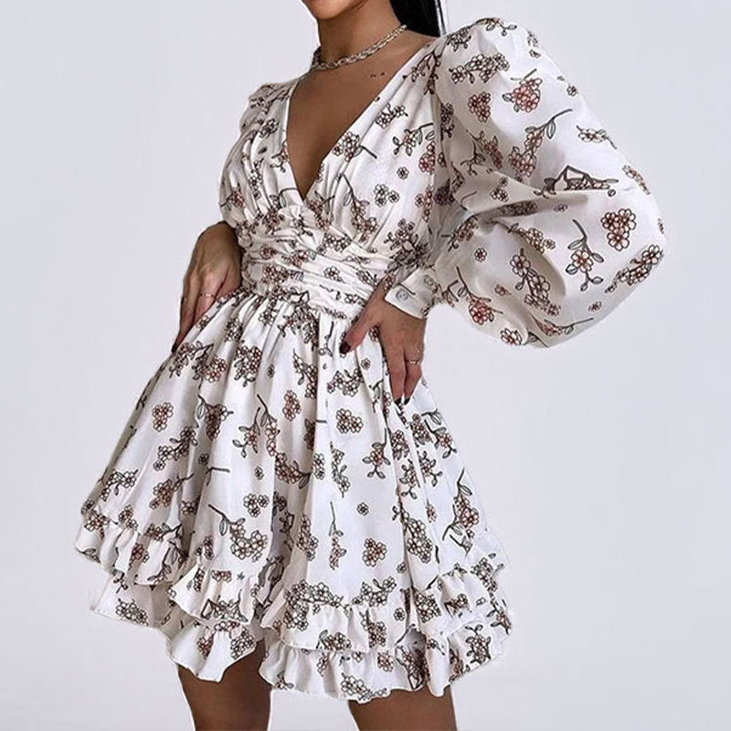 Damen kurzes Kleid mit lockeren Ärmeln und verspieltem Blumenmuster Drune