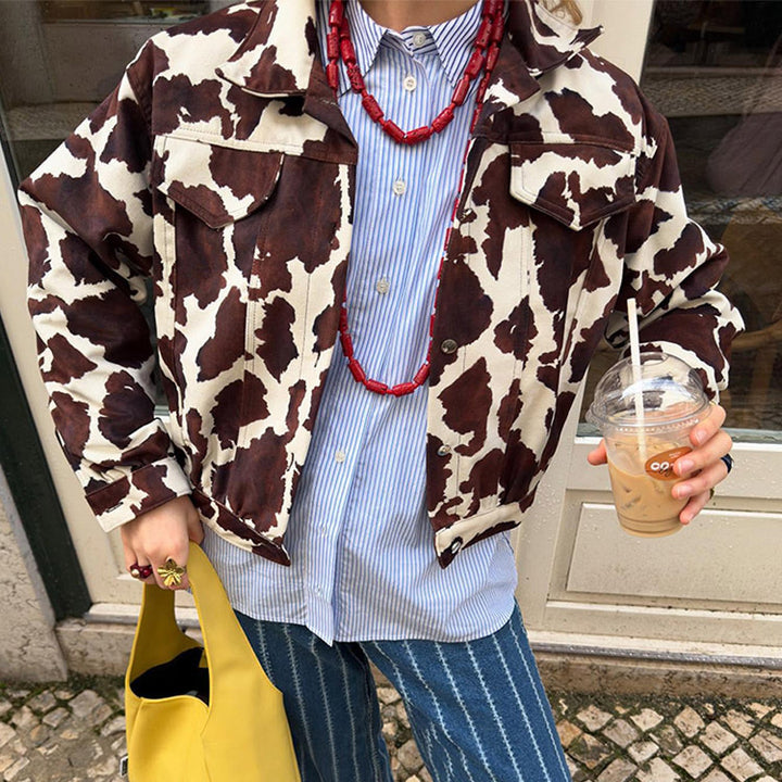 Damen Kunstlederjacke im modernen Cow-Print Design Drune