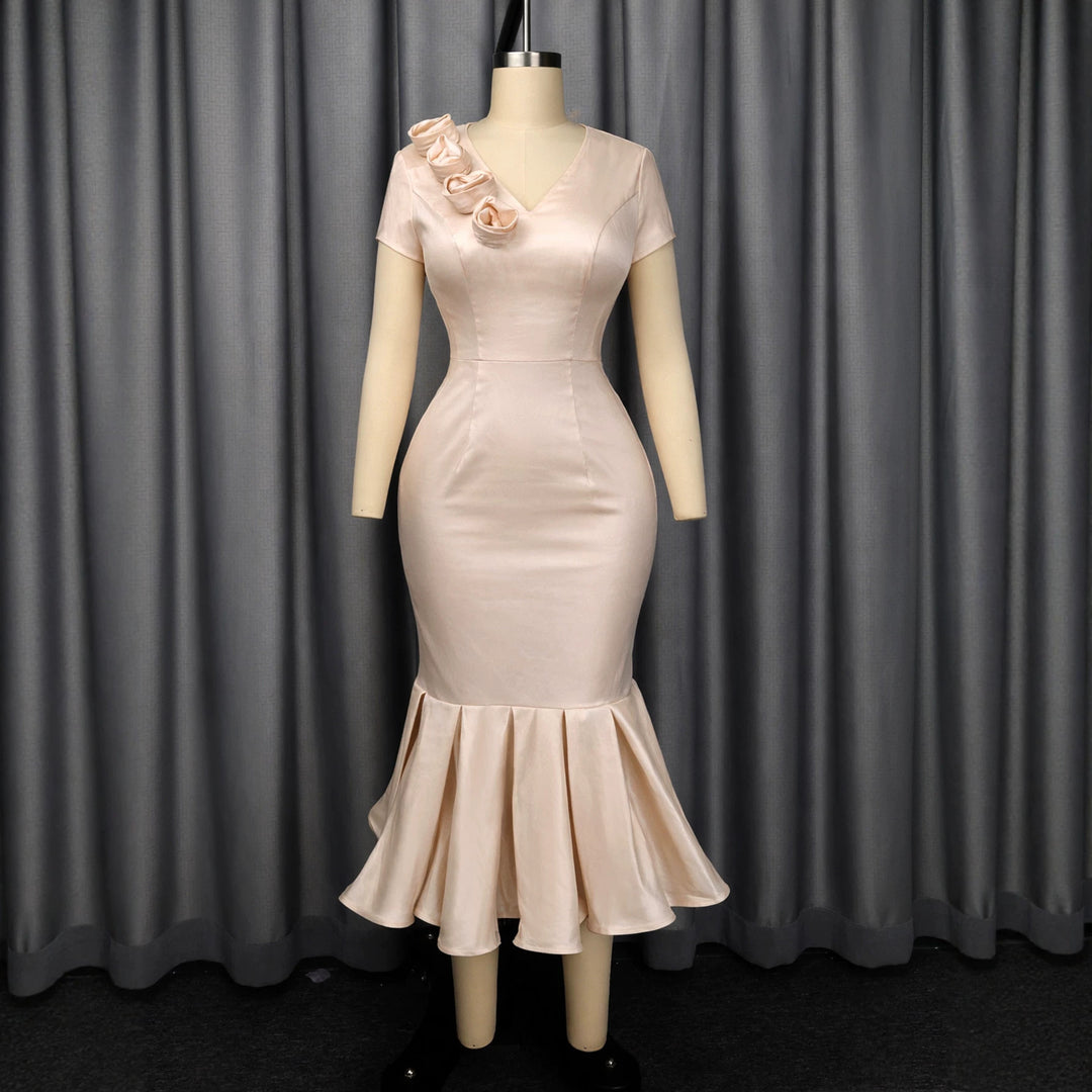 Damen figurbetontes Kleid mit Volant und Blütenapplikationen Drune