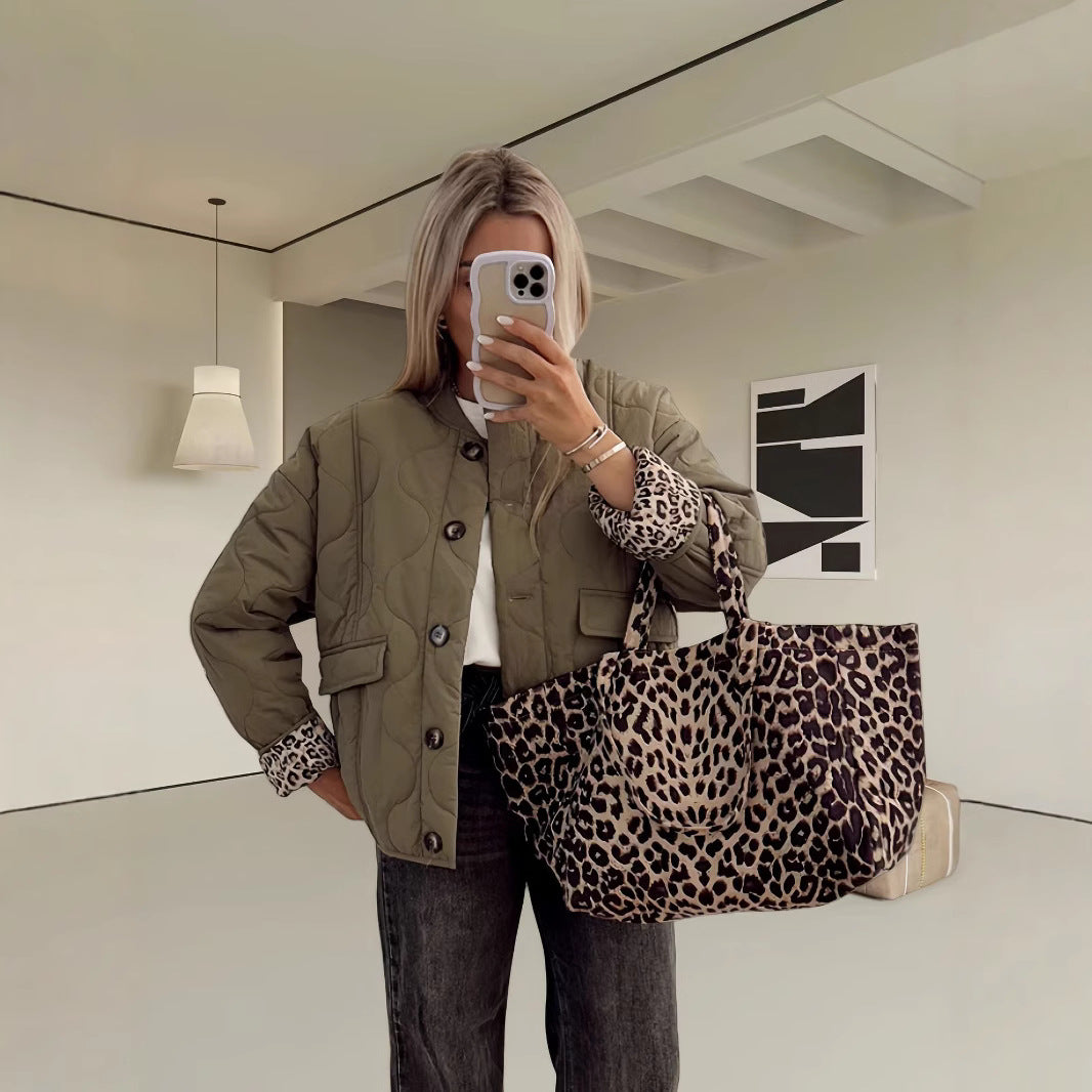 Damen gesteppte Leichtjacke mit trendigen Animal-Print-Ärmeln Drune