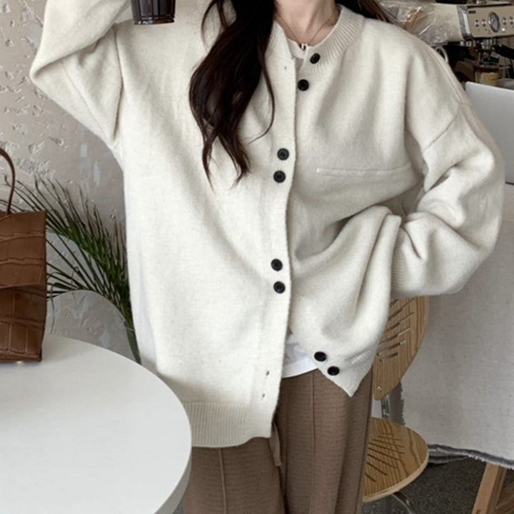 Damen Strickjacke mit hochwertigem Weichgarn und knopflosem Design Drune