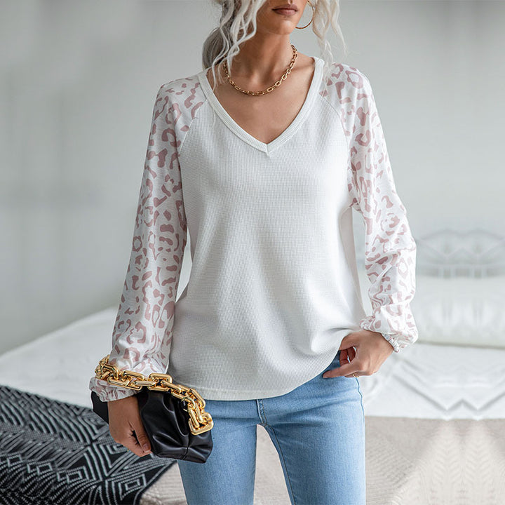 Damen Feinstrick-V‑Neck-Shirt mit Waffelstruktur und Chiffon-Leopardenärmeln Drune