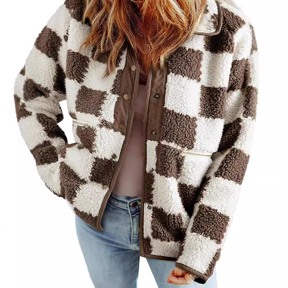 Damen Kuschelige Schafwolljacke mit modernen Karomustern Drune