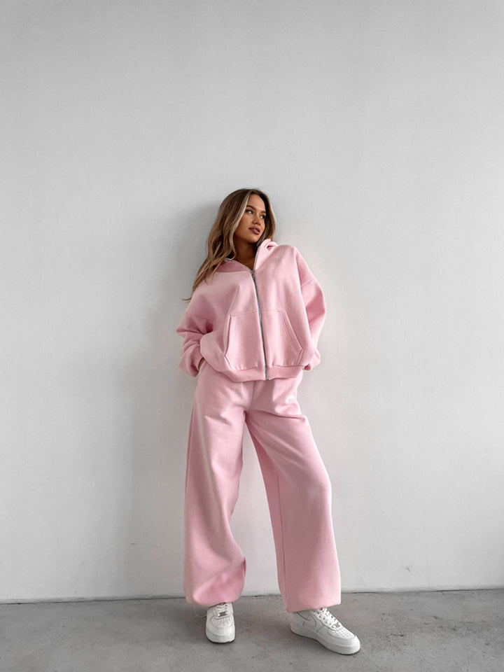 Damen Loungewear-Set Drune: Oversized Zip-Hoodie mit Kapuze und weiter High-Waist Sweatpant aus Soft-Fleece