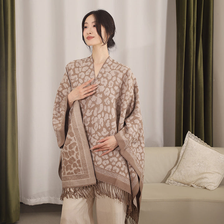 Damen Eleganter Jacquard-Überwurf mit Leopardenjacquard und Fransen Drune