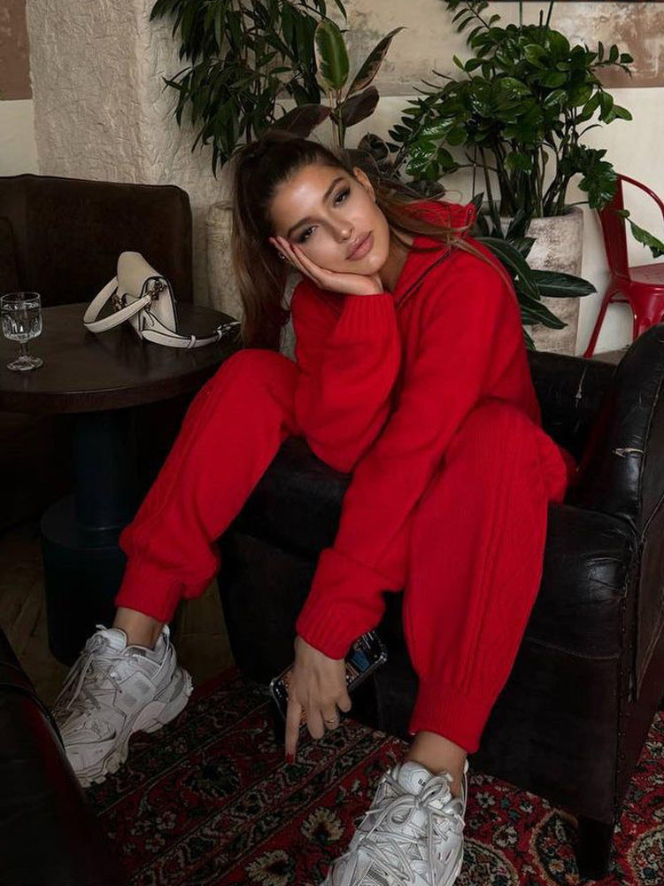 Damen Strick-Relax-Set mit halbem Reißverschluss, Oversize-Pullover und hochtaillierter Zopfmuster-Hose Drune