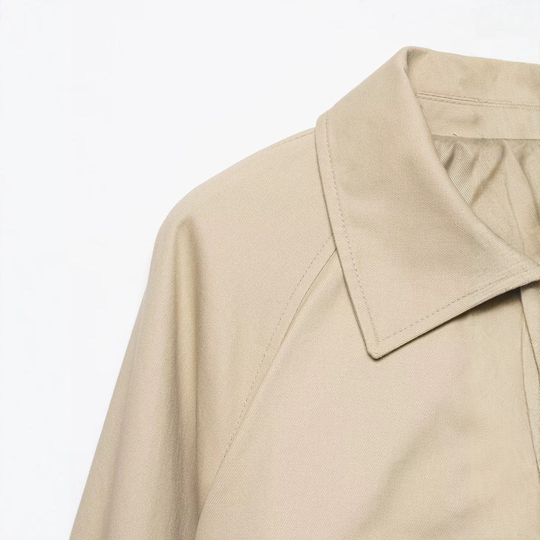 Damen Kurzgeschnittene Trenchjacke im Boxy‑Schnitt mit Raffung und verstellbaren Manschetten Drune