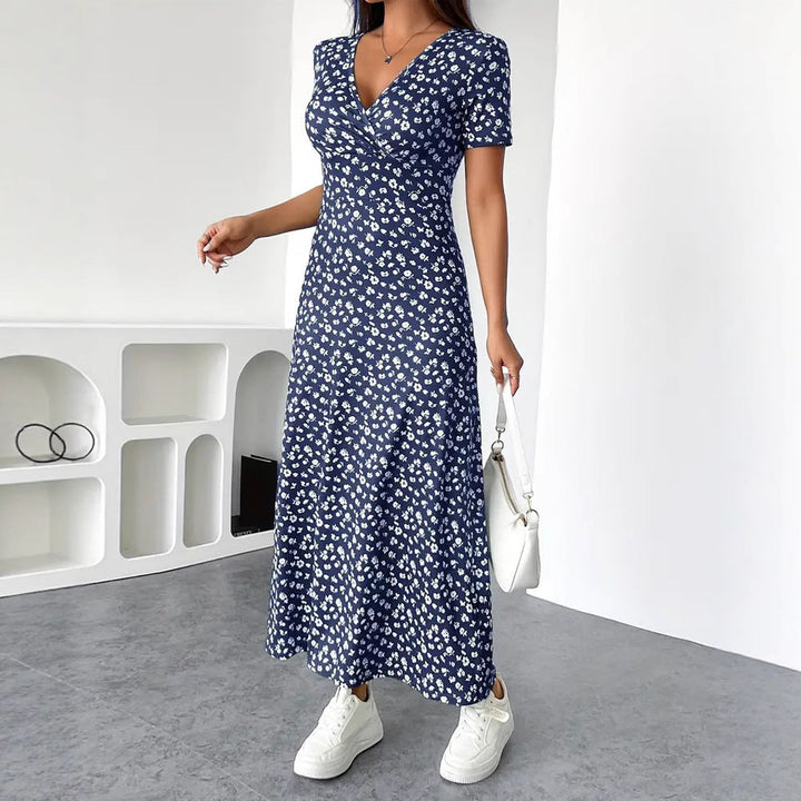 Damen Maxikleid mit floralem Wickeldesign und praktischen Seitentaschen Drune