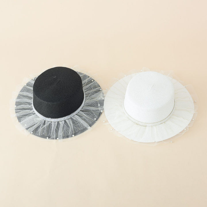 Damen eleganter Sonnenhut mit feinem Tüllbesatz und stilvoller Perlenverzierung Drune