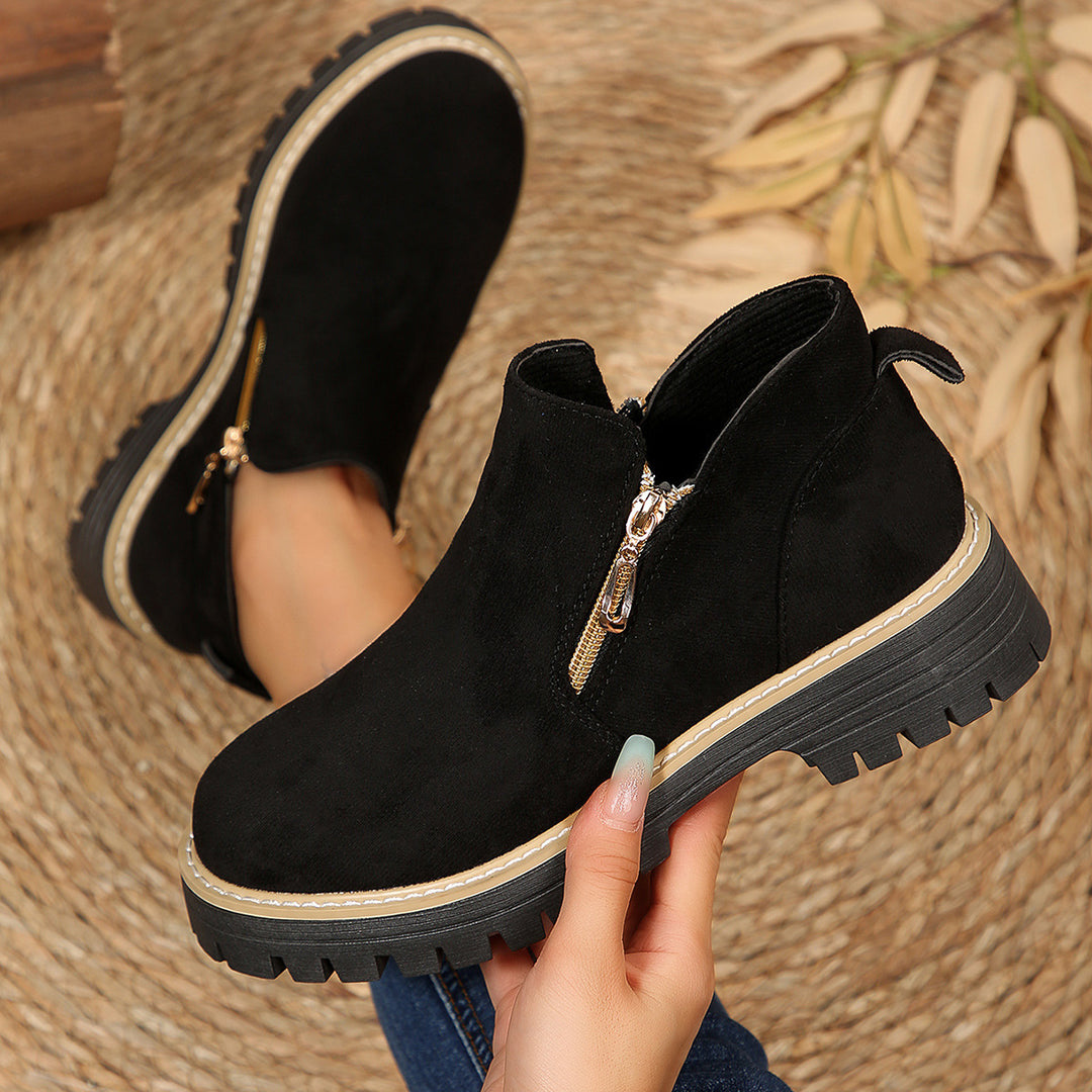Damen Kurzschaft-Stiefelette aus Veloursoptik mit robust profilierter Sohle und seitlichem Reißverschluss Drune