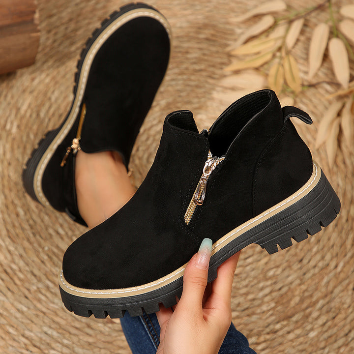 Damen Kurzschaft-Stiefelette aus Veloursoptik mit robust profilierter Sohle und seitlichem Reißverschluss Drune