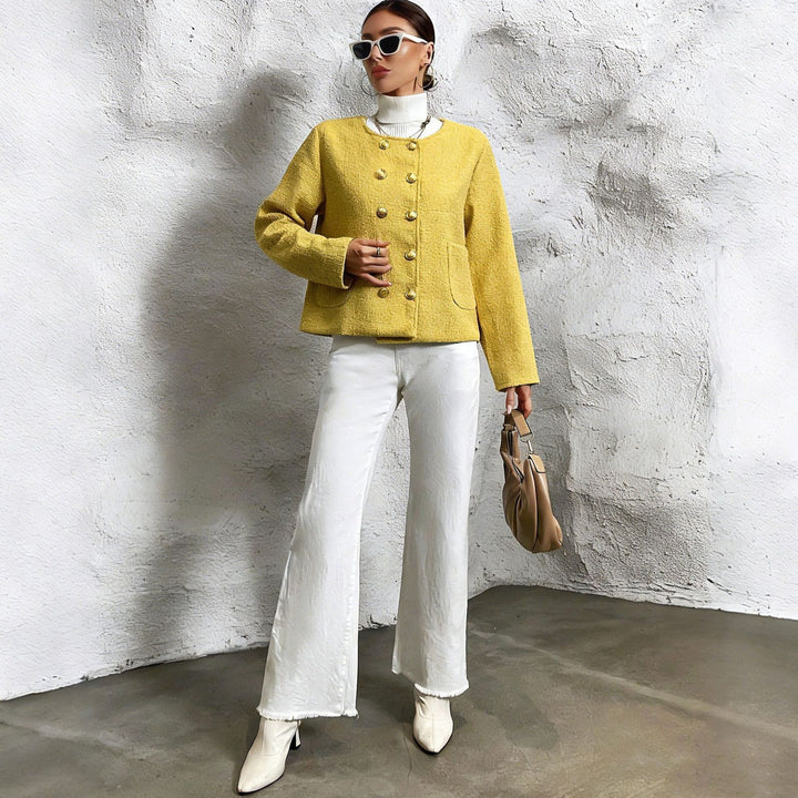 Damen Kurzjacke aus Bouclé mit doppelreihiger Knopfleiste und aufgesetzten Taschen Drune