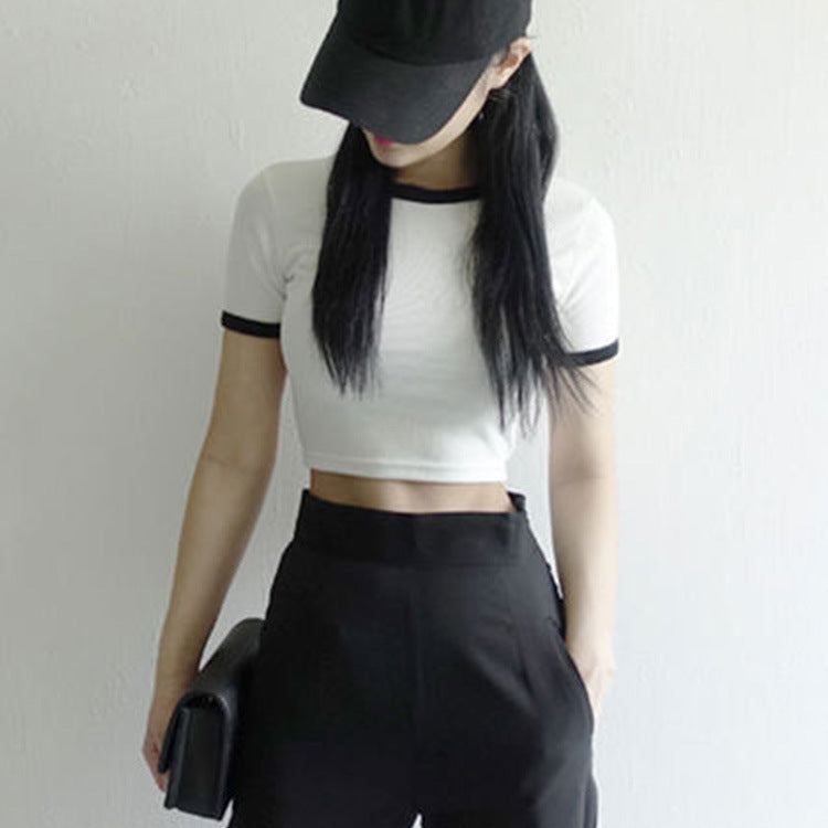 Damen Cropped T-Shirt mit kontrastierenden Ärmelabschlüssen und lässigem Schnitt