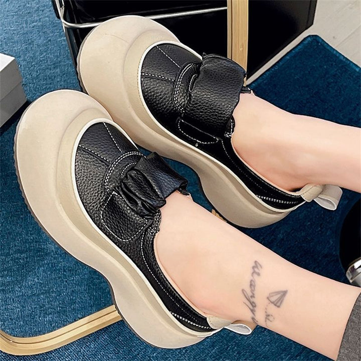 Damen Komfortable Slip-On Sneakers mit modischem Design und stabiler Sohle Drune