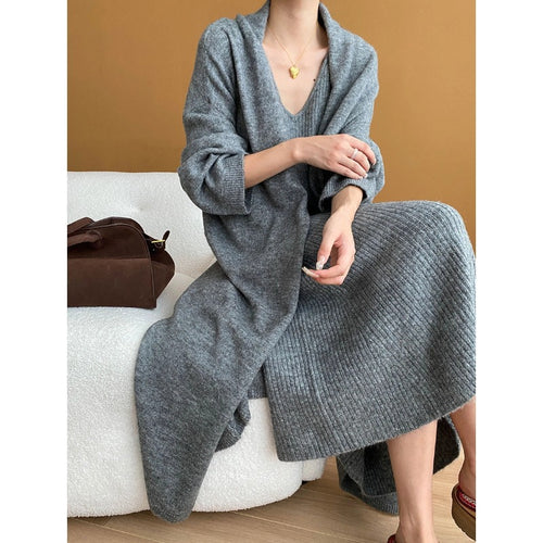 Damen gestricktes Maxikleid mit V-Ausschnitt und lässiger Jacke Drune