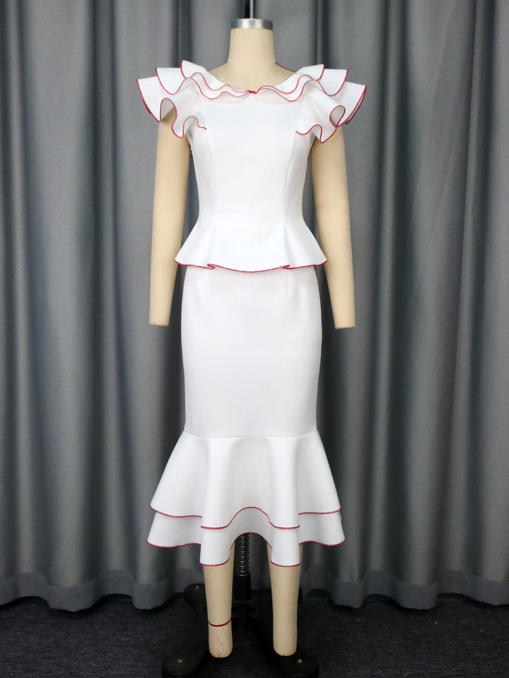 Damen figurbetontes Kleid mit voluminösem Rüschensaum und farbigem Akzent Drune