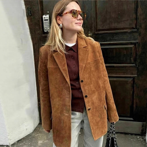 Damen Kurzmantel im Sakko-Stil aus Veloursimitat mit Reverskragen und Pattentaschen Drune