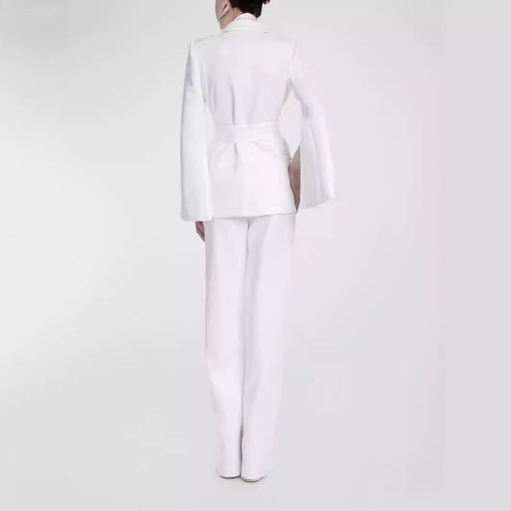 Damen Taillierter Cape-Blazer mit Bindegürtel und weiten Palazzohosen Drune