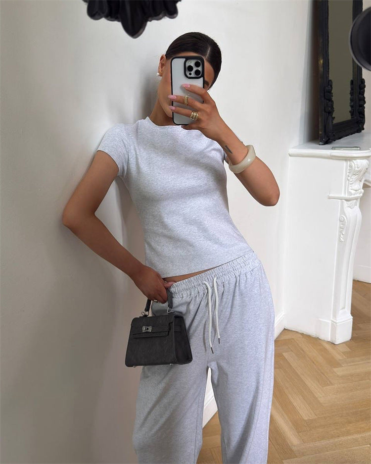 Damen figurnahes Kurzarm-Rippshirt und elastische High-Waist-Loungehose Set Drune