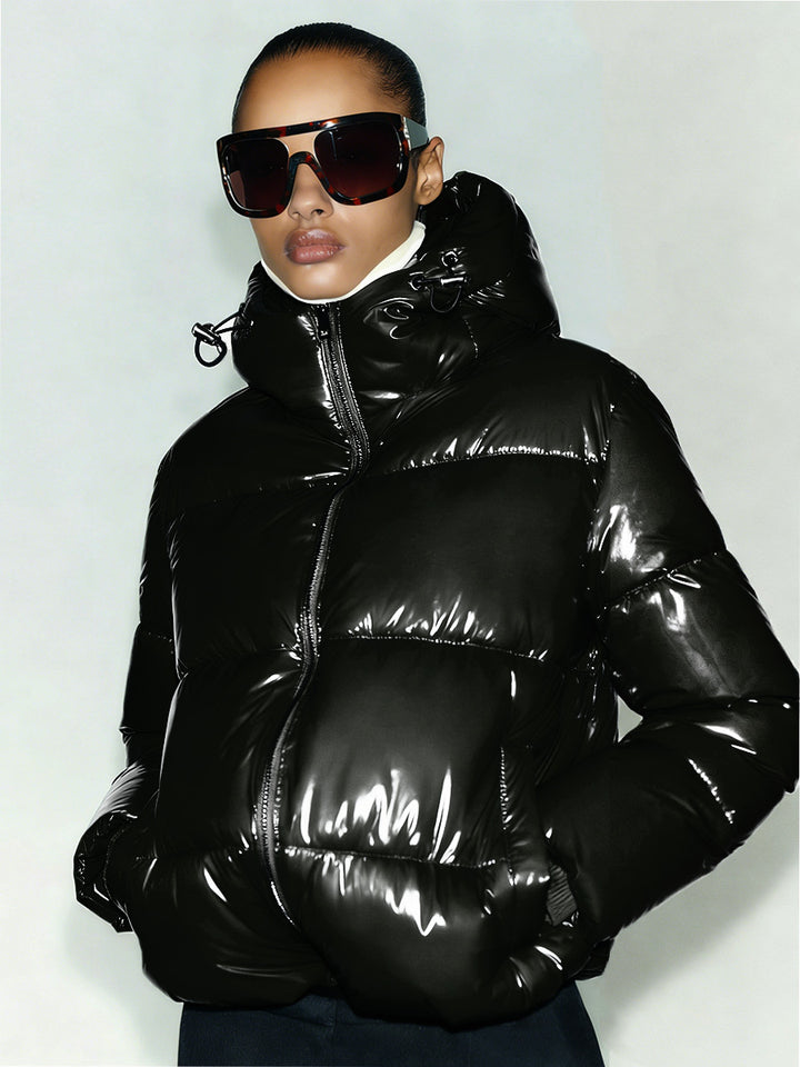 Damen Stylische Daunenjacke mit Kapuze