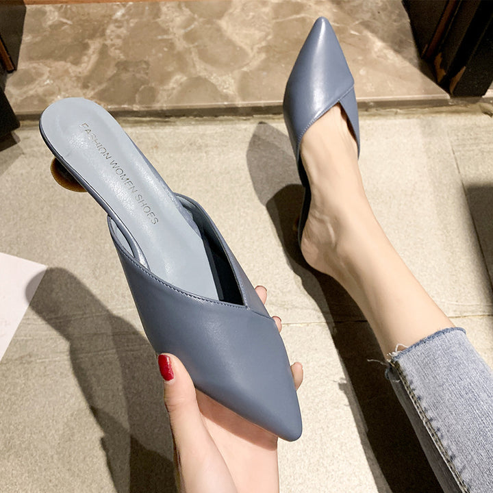 Damen elegante Mules mit einzigartigem spitzen Zehenbereich und trendigem Blockabsatz Drune