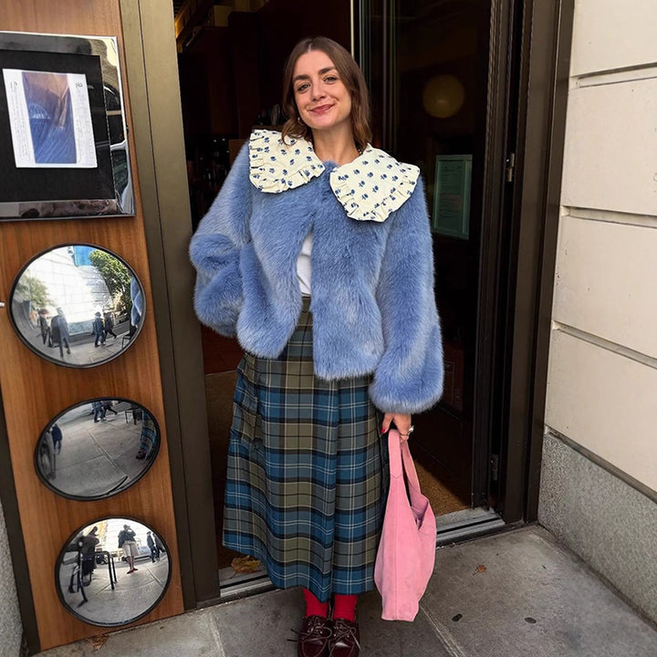 Damen Kurze Kunstpelzjacke mit markantem Häkelkragen Drune