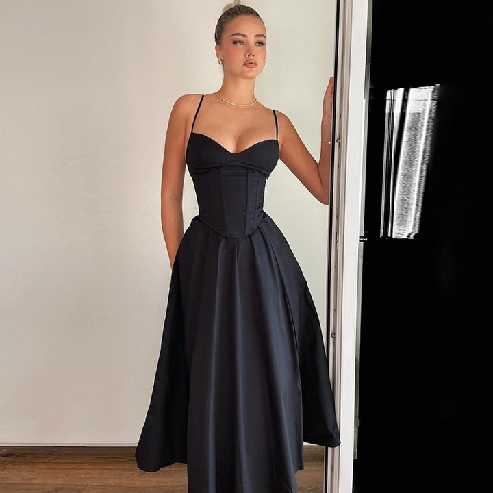 Damen Elegantes Langkleid mit taillierter Silhouette und schwingendem Rock Drune
