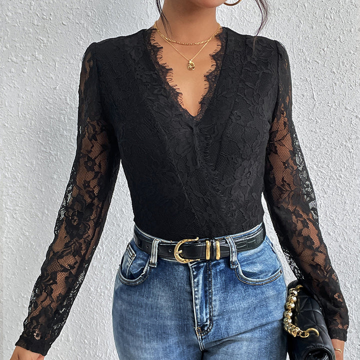 Damen Body mit romantischer Spitze und tiefem V-Ausschnitt Drune