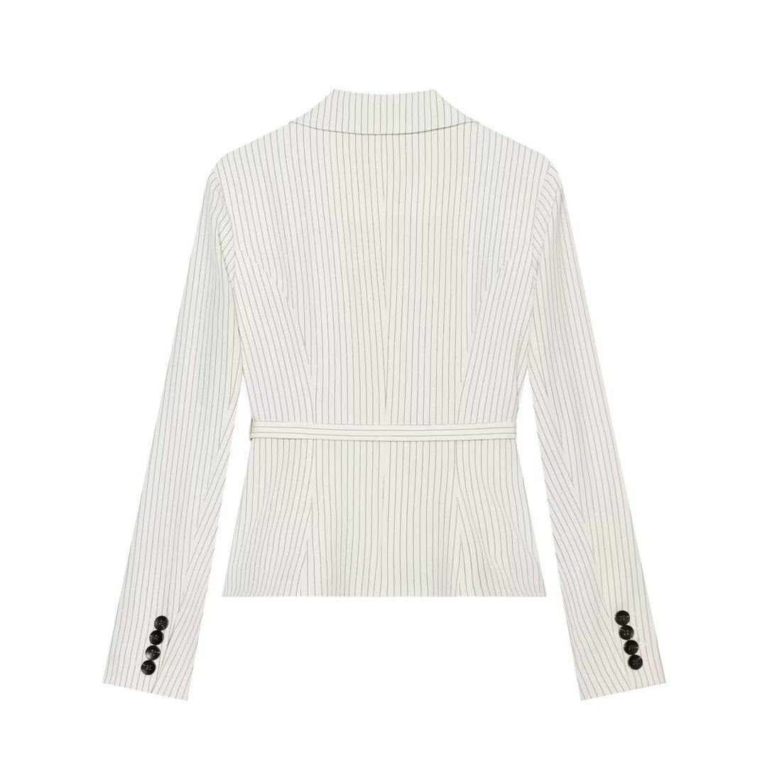 Damen Taillierter Nadelstreifen-Blazer mit Gürtel und Dreiknopfverschluss Drune