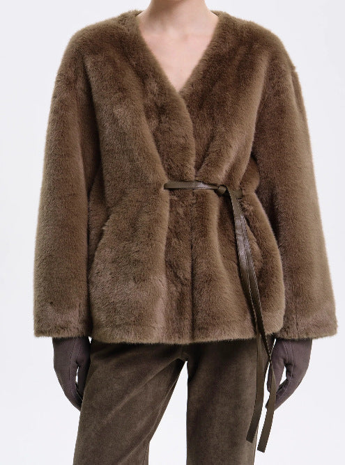 Damen kuschelige Steppjacke mit taillierbarem Design und elegantem Gürtel Drune