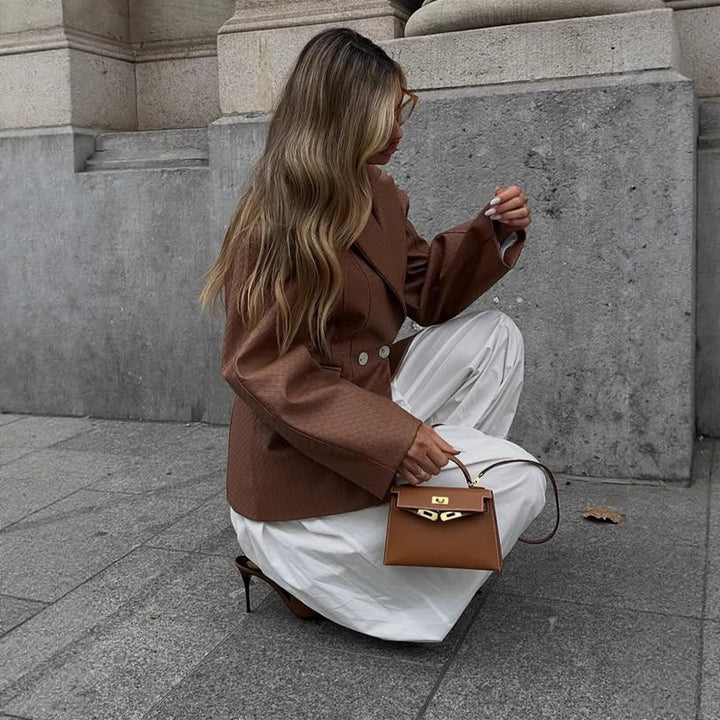 Damen Boxy-Blazer mit taillierter Drapierung und strukturierter Lederimitat-Optik Drune