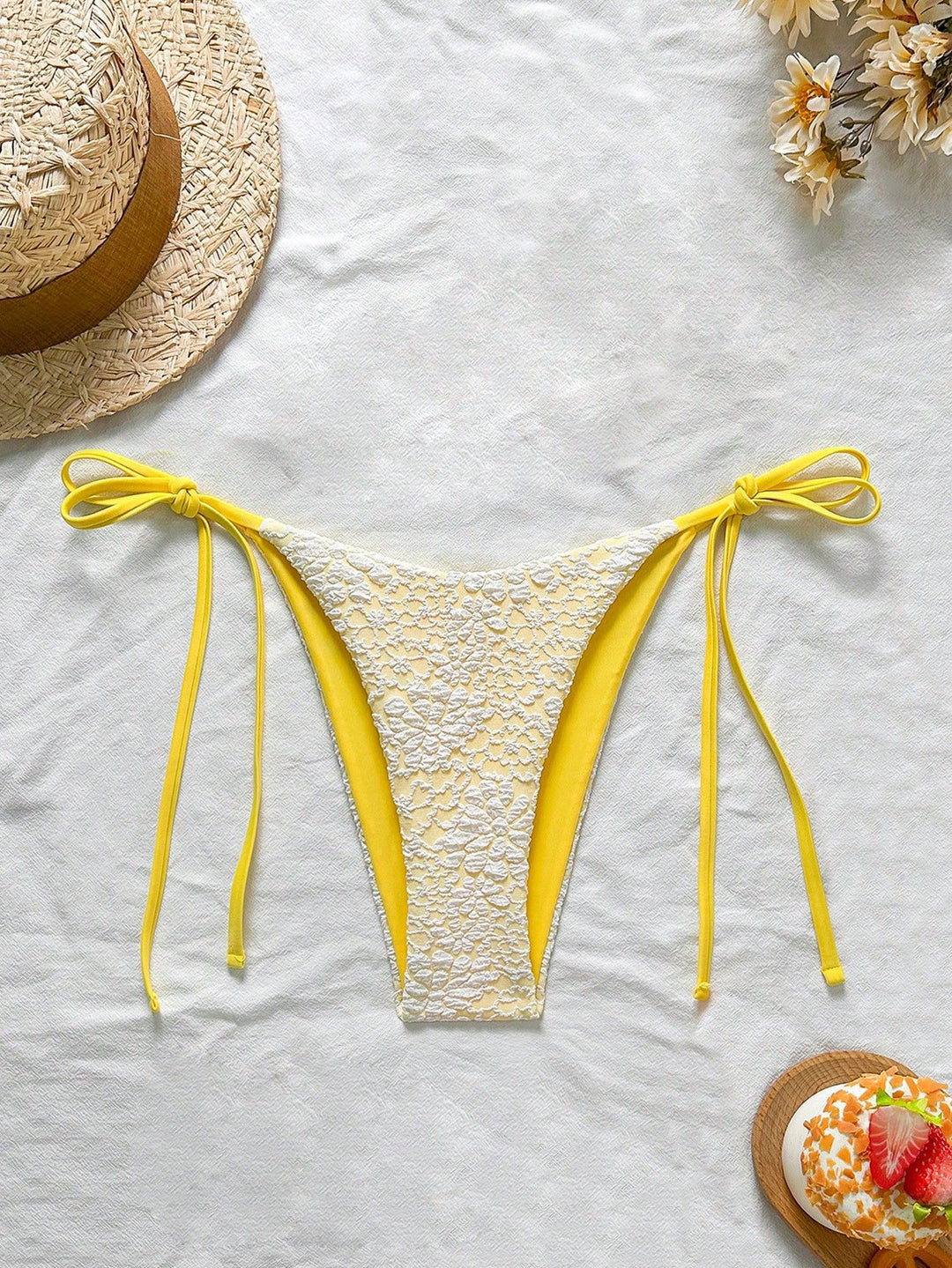 Damen Bikiniunterteil mit floralen Spitzenapplikationen Drune