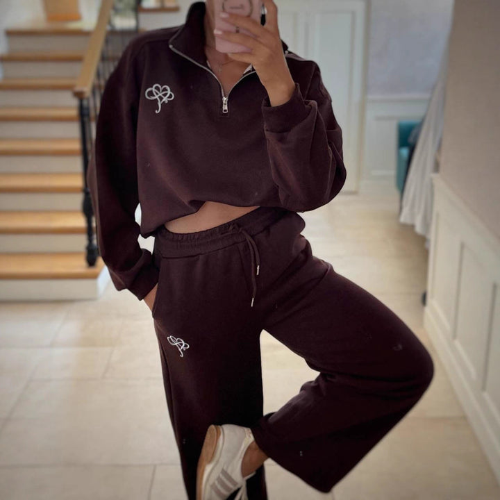 Damen sportlicher Sweater mit halbem Reißverschluss und kontrastierendem Logo Drune