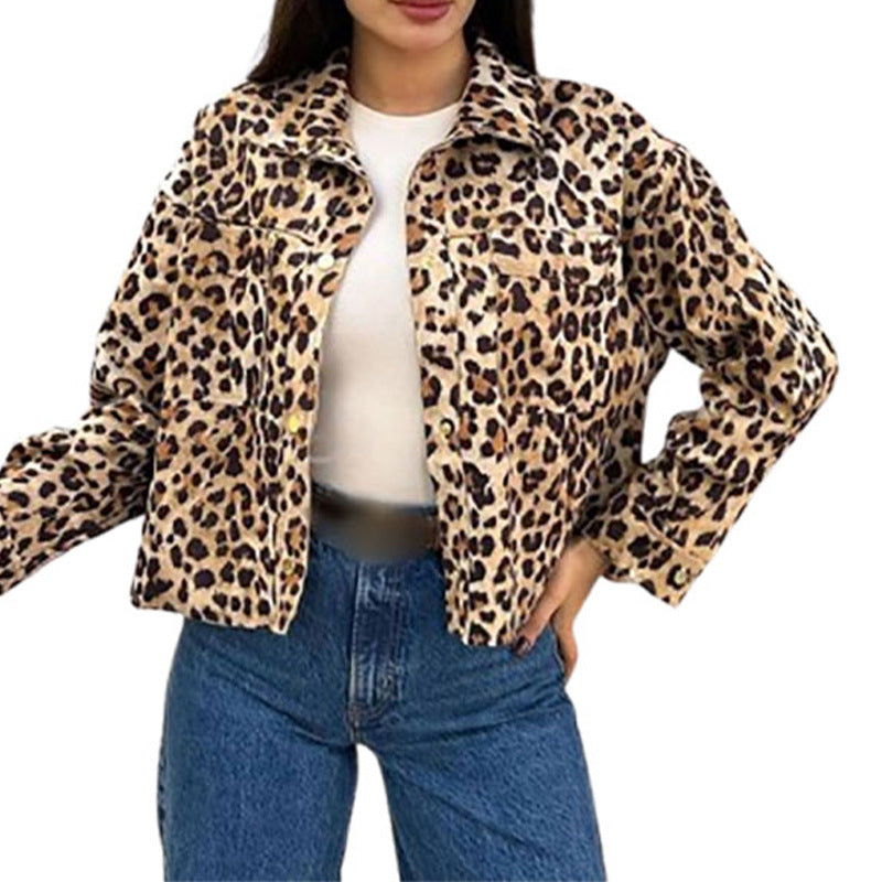 Damen modische Jacke im Leo-Design Drune