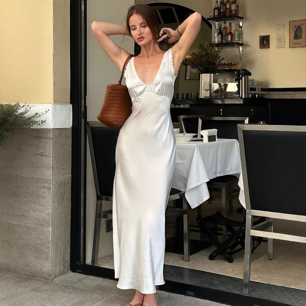 Damen elegantes Satin-Nachtkleid mit tiefem V-Ausschnitt und breiten Trägern Drune