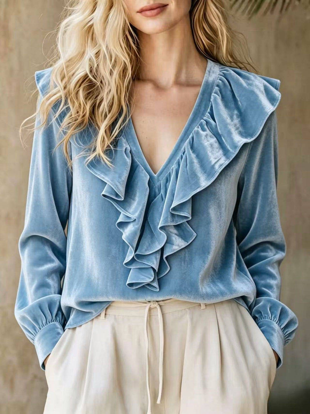 Damen Rüschige V-Ausschnitt-Bluse aus Chiffon mit Volantkragen und elastischen Manschetten Drune