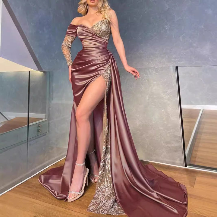 Damen Elegantes Abendkleid mit schimmerndem Oberteil und hohem Schlitz Drune