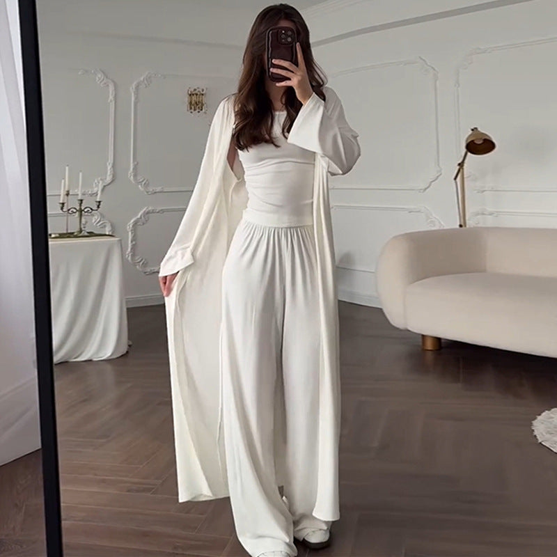 Damen Loungewear-Kombination aus langärmligem Oberteil und weiten Palazzo-Hosen Drune