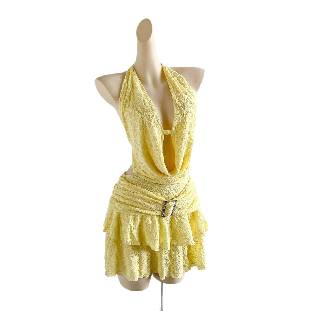 Damen Minikleid mit raffiniertem Wickel-Ausschnitt und dekorativen Rüschen Drune