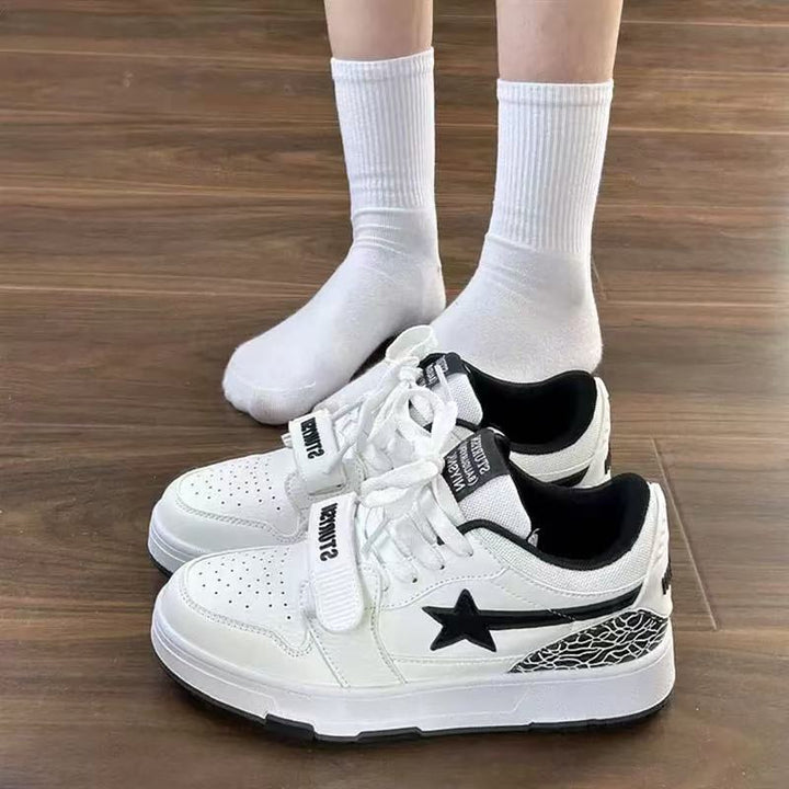 Damen Sportliche Sneakers mit strapazierfähigem Obermaterial und rutschfester Sohle Drune