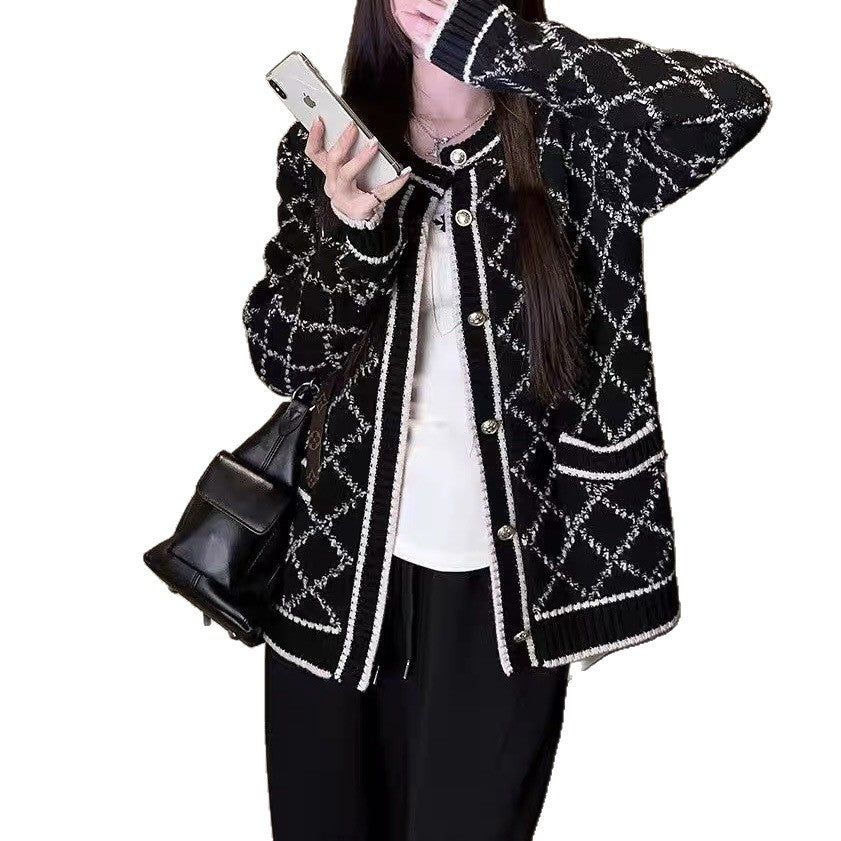 Damen Strickjacke mit dekorativem Muster und Taschen Drune