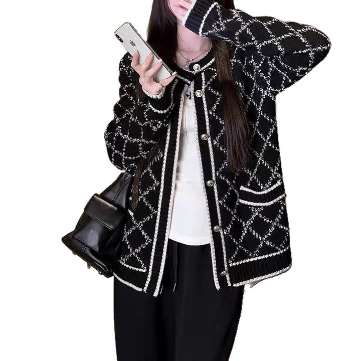 Damen Strickjacke mit dekorativem Muster und Taschen Drune