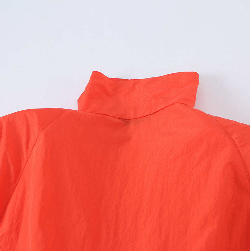 Damen Leichte Windjacke mit hohem Kragen, Tunnelzug‑Taillierung und Elastikbündchen Drune