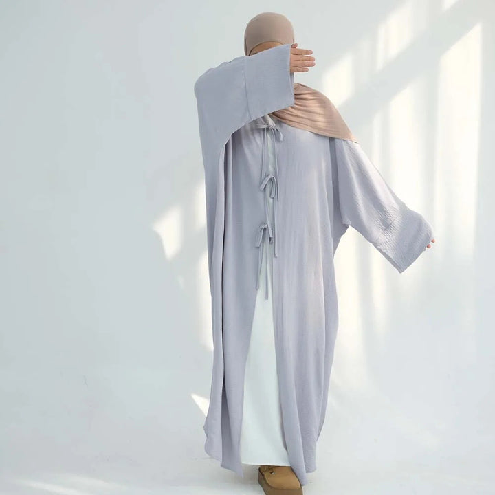 Leichte bescheidene Damen-Dusterjacke Drune
