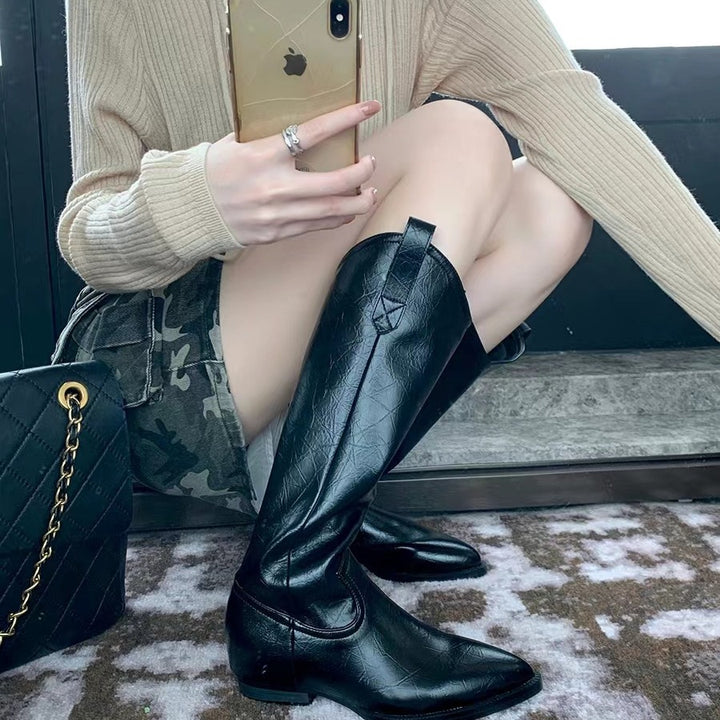 Damen Kniehohe Western‑Stiefel aus Glattleder mit spitzer Kappe und niedrigem Blockabsatz Drune