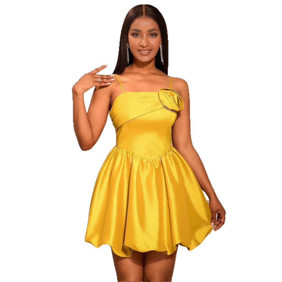 Damen Verspieltes Minikleid mit asymmetrischem Oberteil und floralem Detail Drune