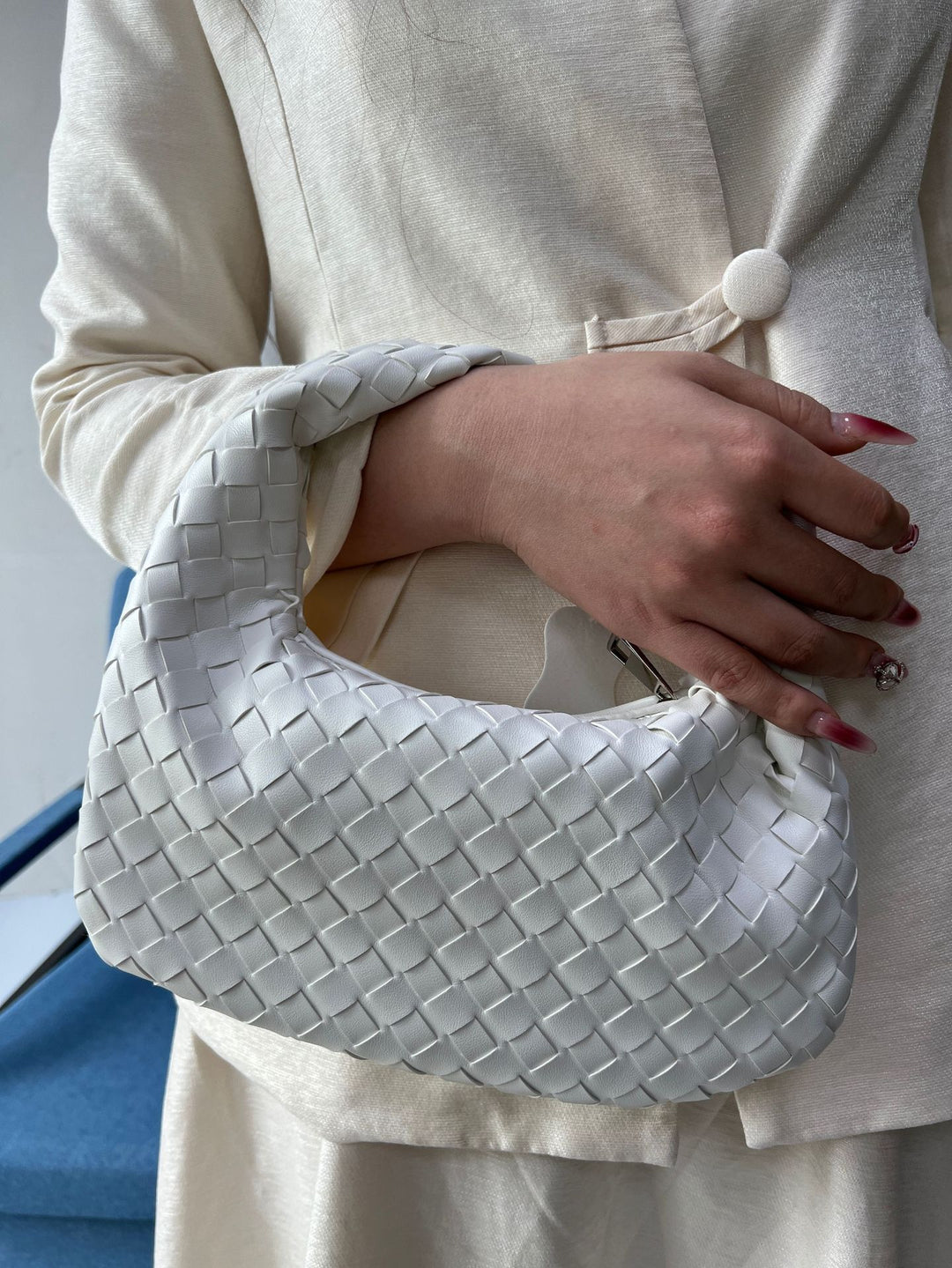 Drune | Frauen Handtasche mit Geknotetem Griff Geflochten