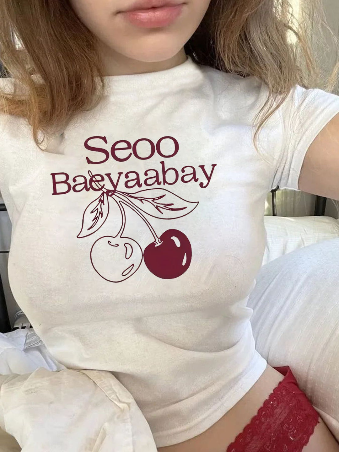 Damen T-Shirt mit kreativem Obstmuster und modernem Schriftzug Drune