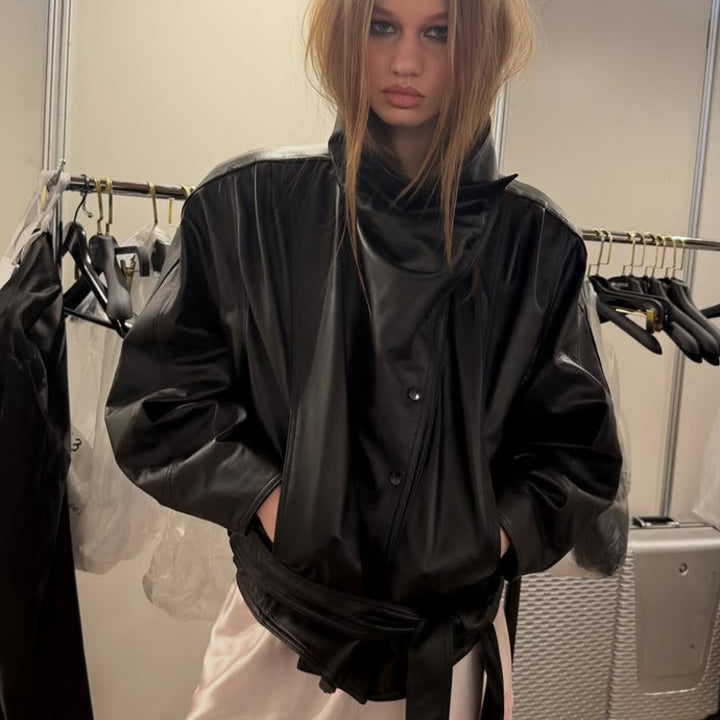 Damen Oversize-Kunstleder-Bomberjacke mit hohem Stehkragen und Taillengürtel Drune
