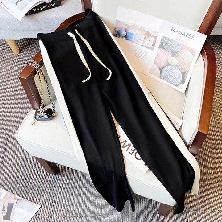 Damen modisches Strickensemble mit dekorativen Knöpfen und Kontrastdetails Drune